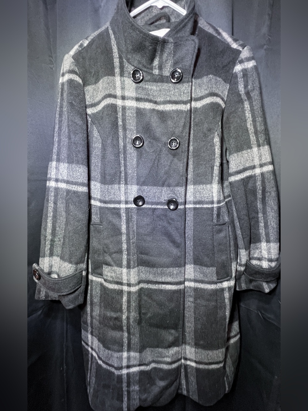 Jaclyn Smith Women's Long Black & Gray Plaid Button Up Pea Coat XL